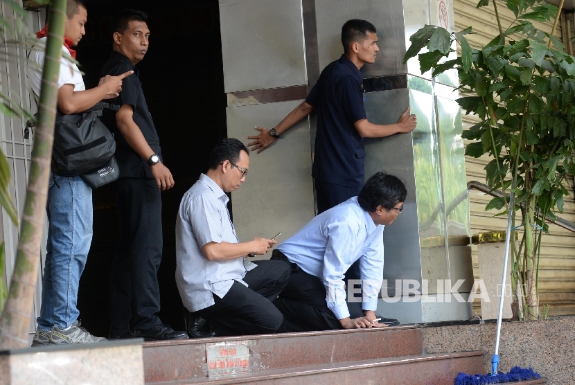   Suasana terjadinya bom di Sarinah, Jakarta, Kamis (14/1). (Republika/Yasin Habibi)