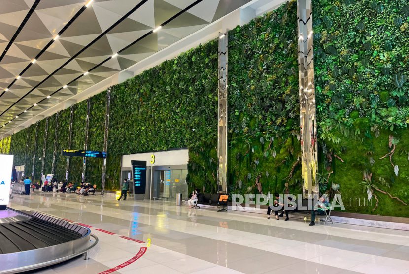 Suasana Terminal 3 Bandara Soetta setelah dilakukan beautifikasi oleh holding BUMN Danareksa.