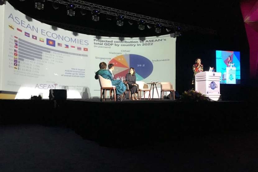 suasana  The Global Women's Trade Summit di Mongolia.