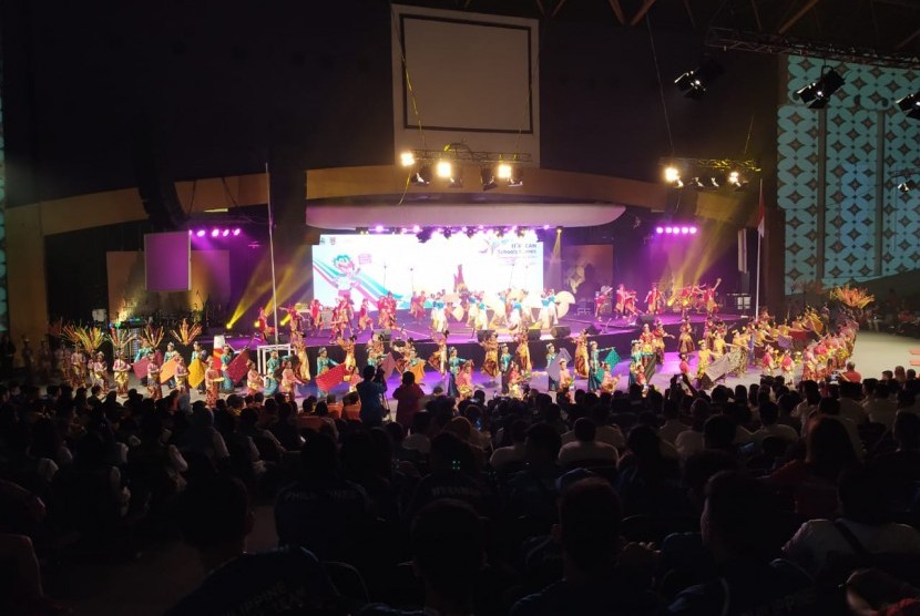 Suasana upacara pembukaan ASEAN School Games 2019.
