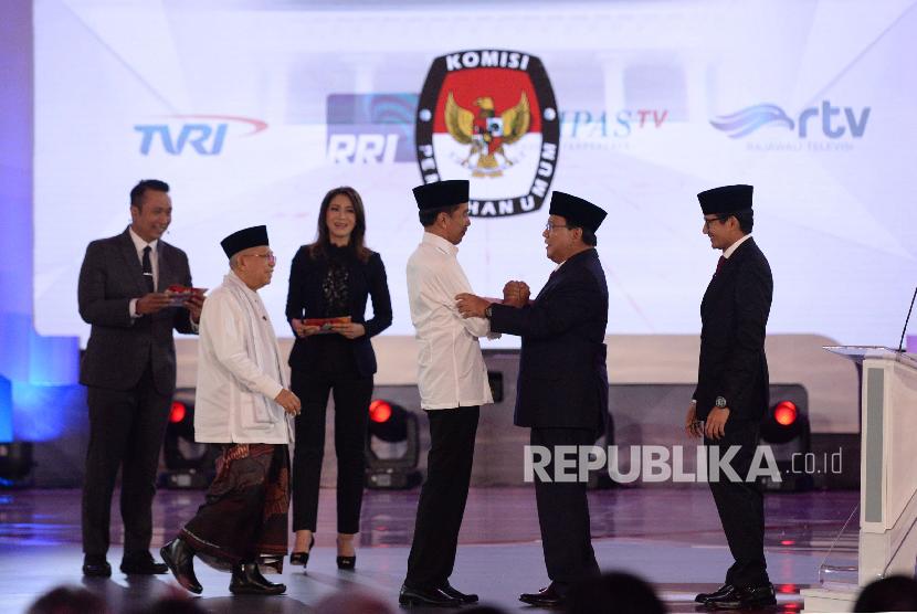 Suasana usai debat pertama pasangan calon presiden dan wakil presiden pemilu 2019 di Jakarta, Kamis (17/1). 