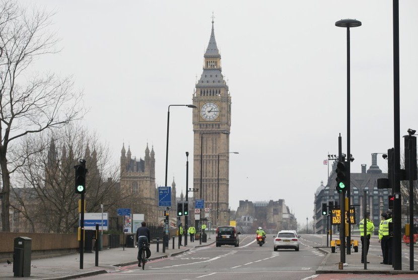 Suasana Westminster Bridge pascaserangan