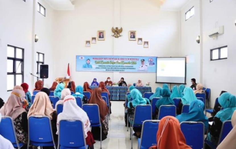 Suasana workshop peningkatan kualitas PAUD di Kecamatan Cikole, Kota Sukabumi, Kamis (6/10/2022).