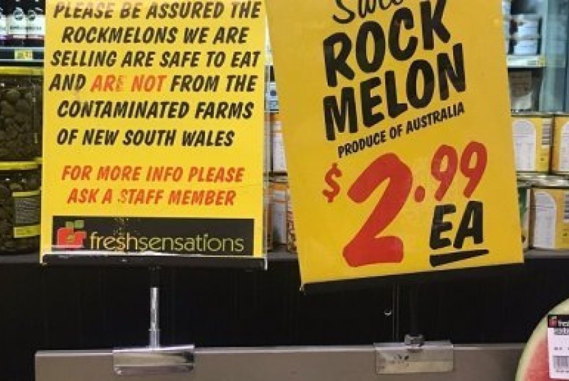 Sudah ada toko yang menyimpan stok buah melon lagi tapi mereka mengaku pelanggan tidak mau membelinya meski ada jaminan.