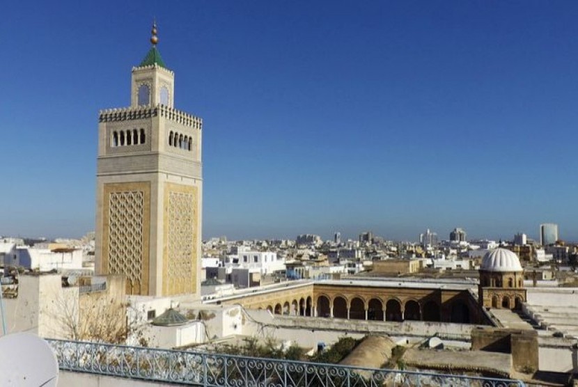 Sudut kota Tunis, Tunisia.
