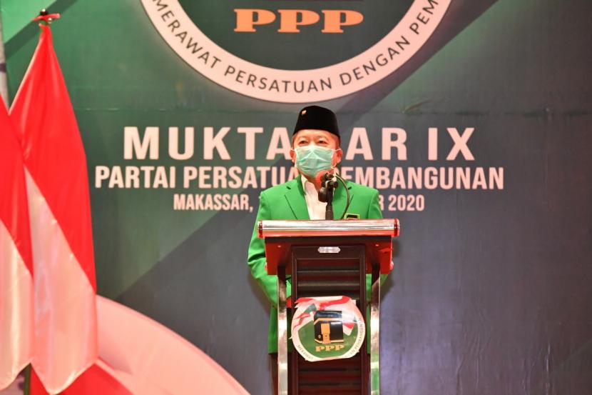 Suharso Monorarfa terpilih sebagai ketua umum PPP periode 2020-2025 secara aklamasi di Hotel Claro, Makassar, Sabtu (19/12). 