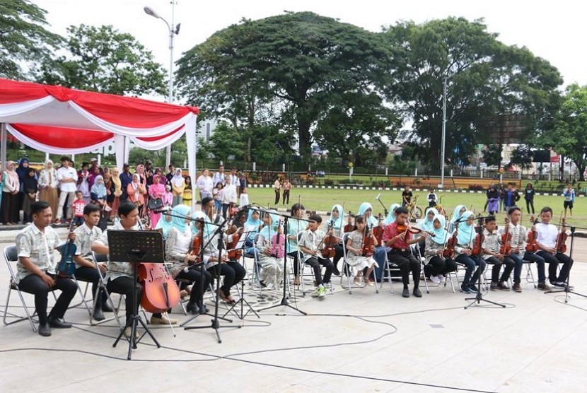 Sukabumi Violin Community (Facebook)