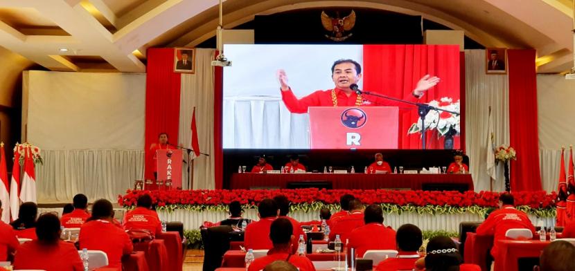  Pengarahan rapat kerja daerah (Rakerda) DPD PDIP Papua Barat di Manokwari, dalam keterangan persnya, Sabtu, (9/10). 