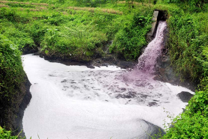 Sungai Progo Tercemar Obat Kimia dan Limbah Pabrik | Republika Online