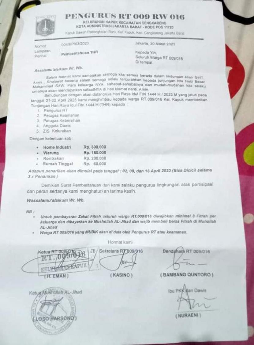 Surat yang dibuat pengurus RT 009, RW 016, Kelurahan Kapuk, Kecamatan Cengkareng, Jakarta Barat, meminta THR.