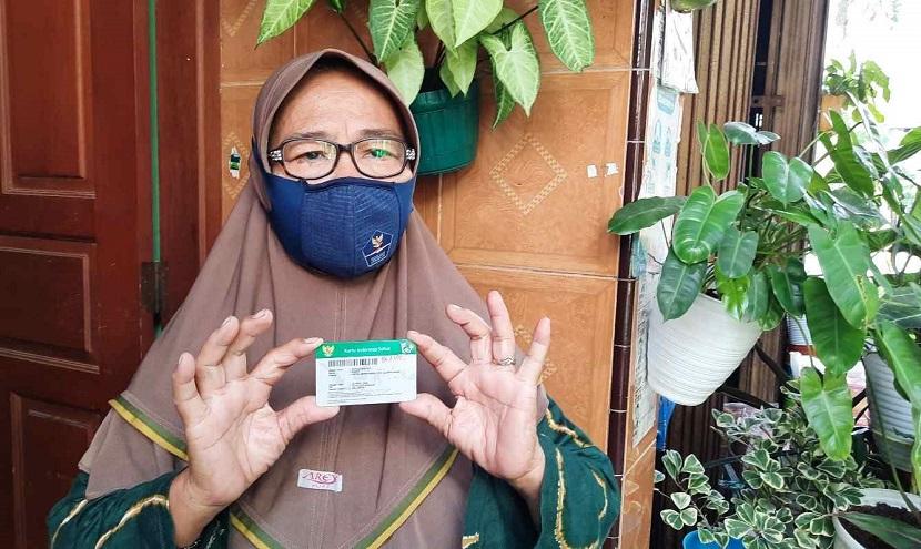 Surati (63) seorang ibu rumah tangga yang tinggal di kawasan Cengkareng, Jakarta Barat.