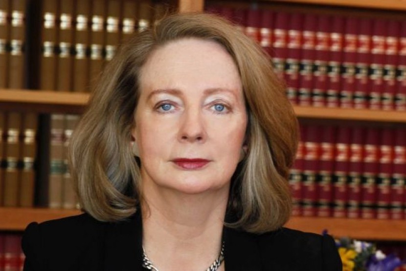 Susan Kiefel dipercaya ketua ketua Mahkamah Agung Australia yang dikenal sebagai Chief Justice of the High Court.