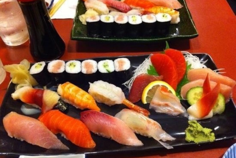 Sushi, makanan Jepang (ilustrasi).