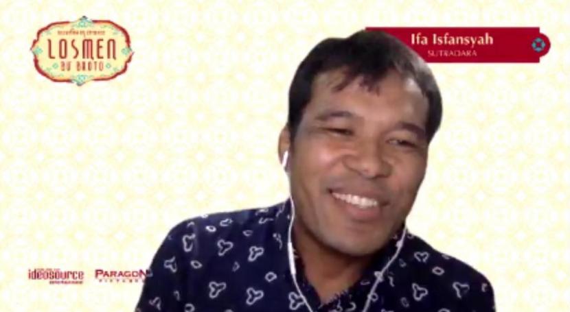 Sutradara Ifa Isfansyah dalam virtual press conference pengumuman peluncuran film terbaru, Losmen Bu Broto, Selasa (27/10). 