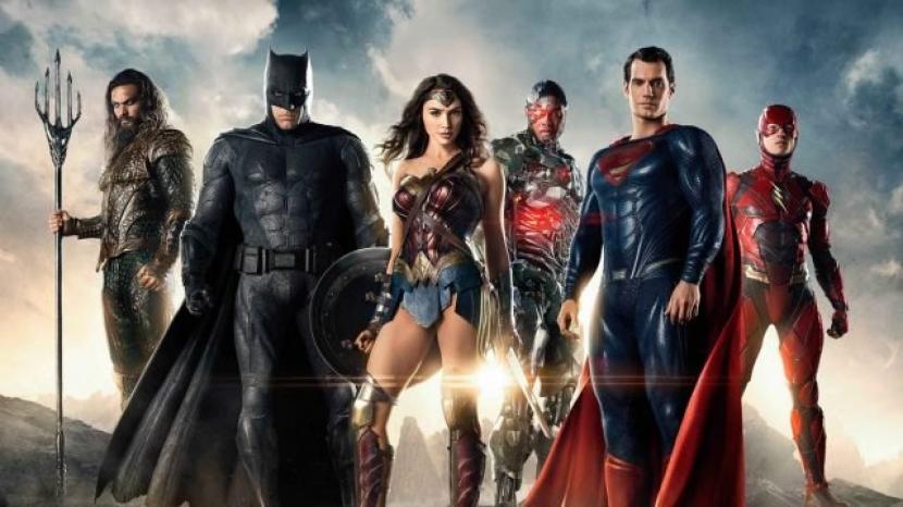 Sutradara Zack Snyder awalnya berencana membuat film Justice League memiliki dua sekuel.