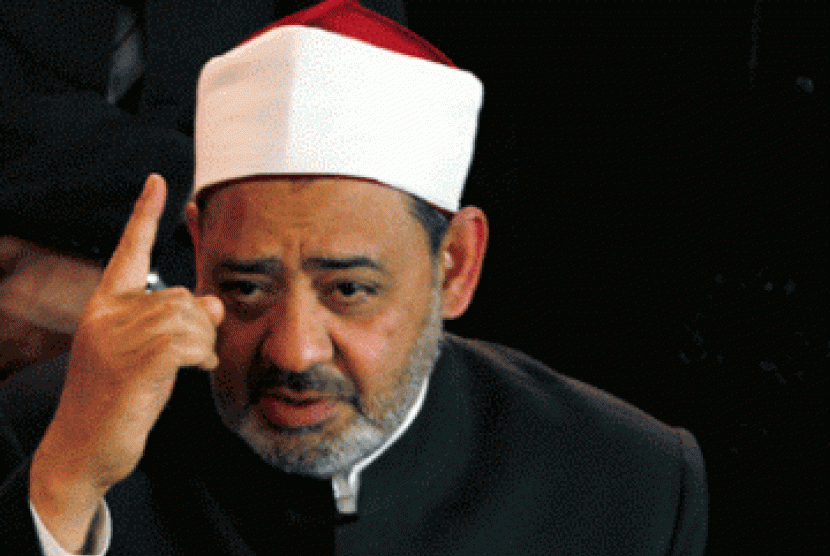 Ketua Majelis Hukama Muslimin, Grand Syekh Ahmed Al Tayeb, doakan bangsa Indonesia 