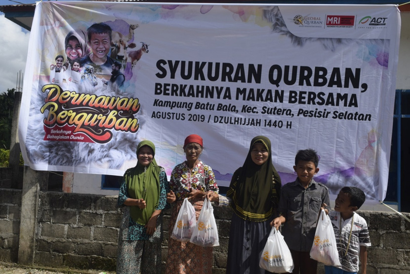 Syukuran Qurban ACT sambangi warga Kampung Batu Bala, Kabupaten Pesisir  Selatan.