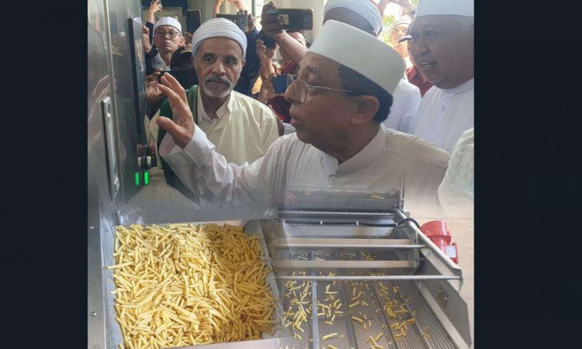 T Indo Agro Plus (PT IAP) menyatakan pabrik kentang goreng beku (frozen French fries) akan mulai beroperasi tahun ini. PT IAP merupakan holding company yang bakal mengoperasikan pabrik frozen French fries pertama dan satu-satunya di Indonesia, bahkan di Asia Tenggara, yang menggunakan bahan baku kentang lokal.