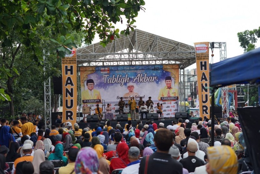 Tabligh Akbar menyambut perayaan HUT Partai Hanura. 