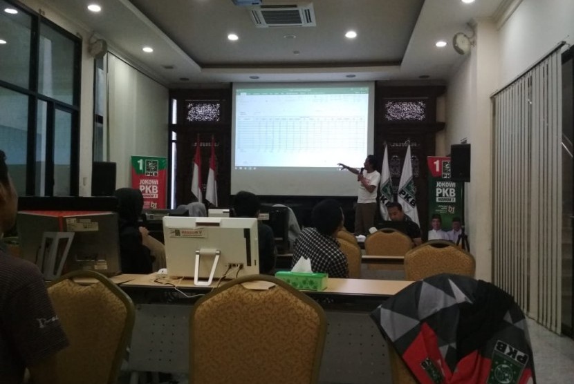 Tabulasi suara Pemilu 2019 di Kantor DPP PKB.