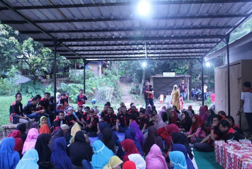 TAC Chapter Karawang berbuka bersam dengan anak yatim piatu