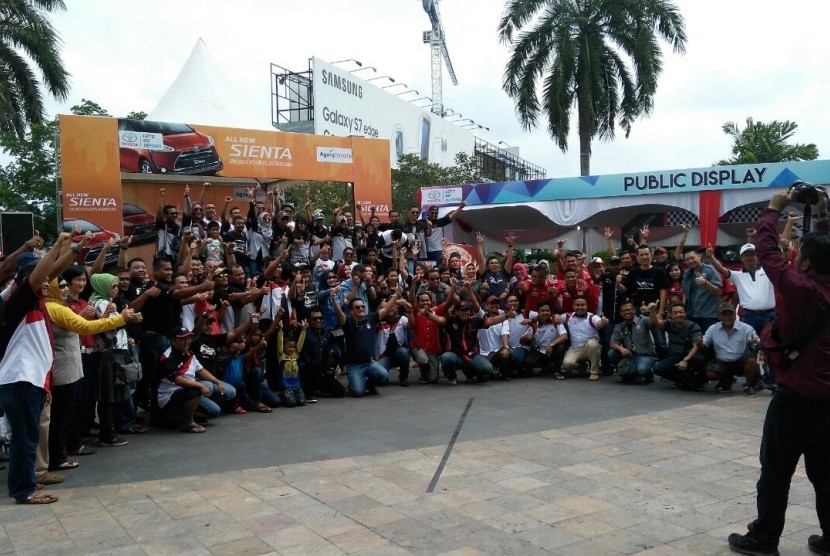 TACI Chapter Pekanbaru komunitas terbaik di Toyota Community Gathering 2016