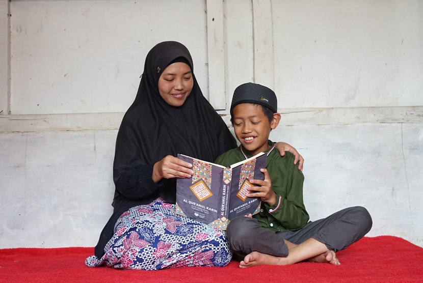 Tahun ini Rumah Zakat meluncurkan gerakan Ramadhan Kejar Pahala dengan tagar BergerakNyata untuk Indonesia, dengan target membahagiakan 1 juta penerima manfaat dari Aceh hingga Papua.