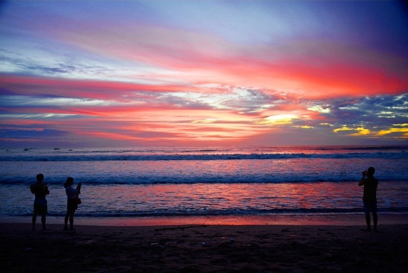 Gambar Pantai Indah Sunset : 50 lukisan pemandangan alam gunung laut