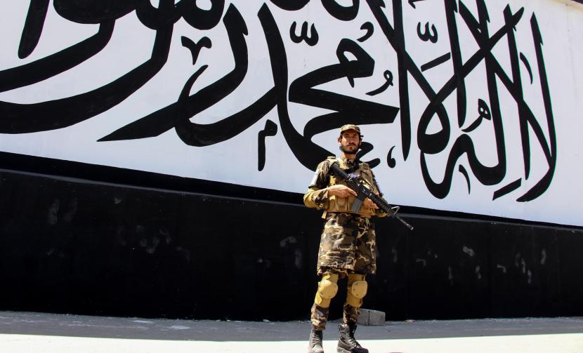 Taliban berjaga-jaga (ilustrasi)