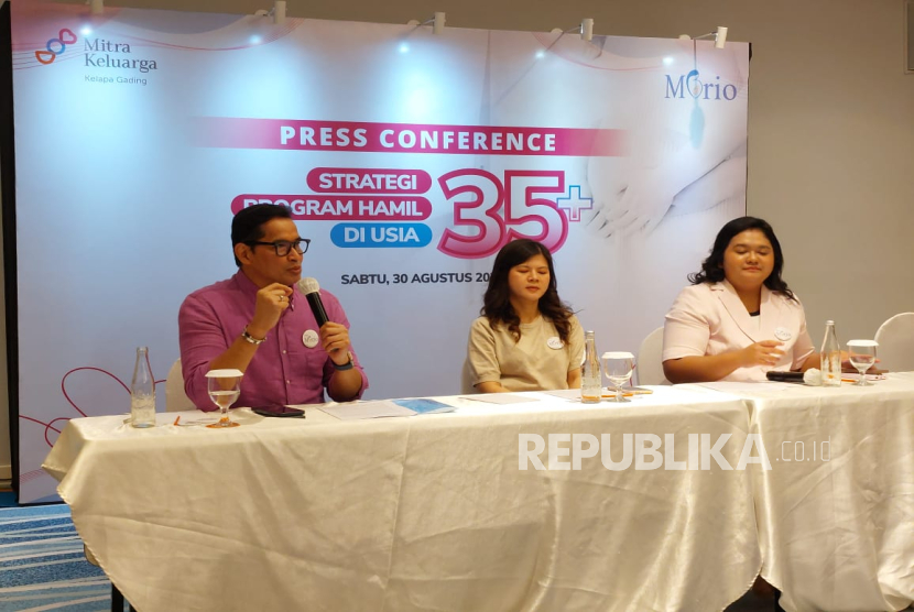 Talkshow edukasi bertajuk Strategi Program Hamil di Usia 35+.
