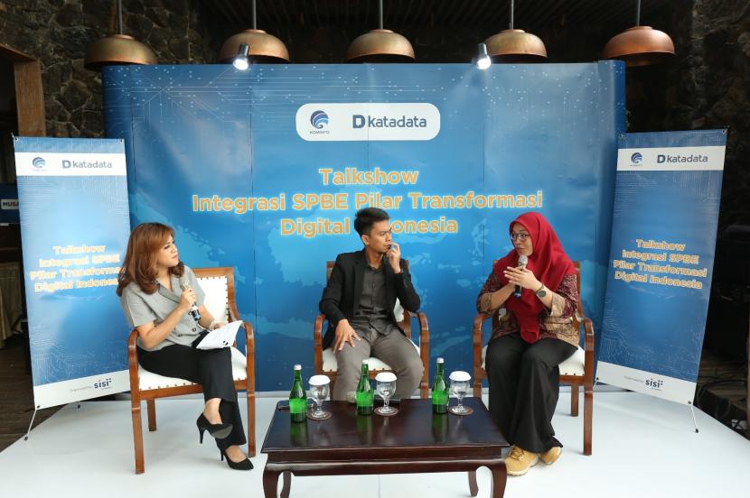 Talkshow Integrasi SPBE Pilar Transformasi Digital Indonesia dengan tema Satu Data untuk Kemajuan Pembangunan yang diselenggarakan oleh Kementerian Komunikasi dan Informatika bersama Sisiplus by Katadata, Rabu (6/12/2023).