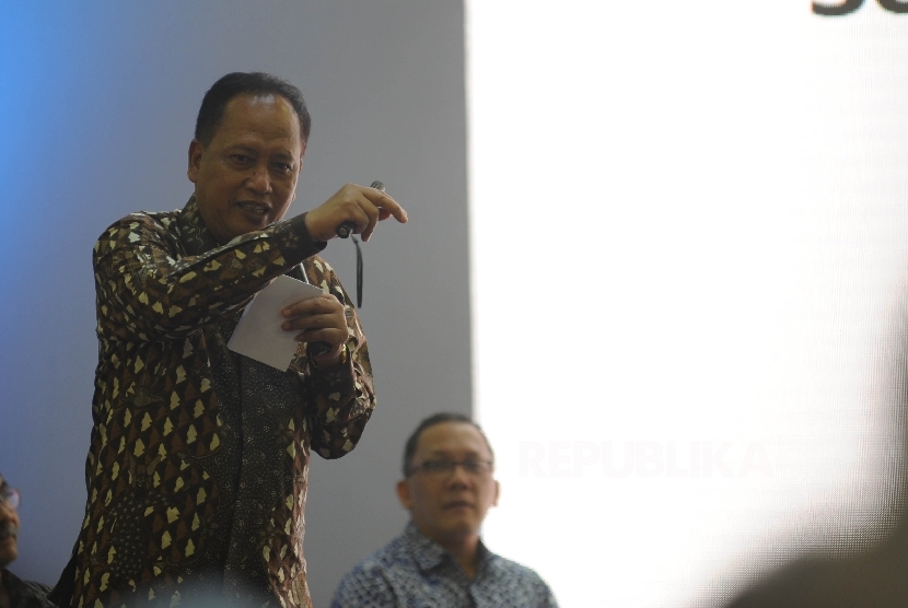 Talkshow. Mentri Riset, Teknologi,dan pendidikan tinggi Mohamad Nasir menjadi narasumber dalam talkshow dan peluncuran Gross Expenditure Research and Development (Gerd) di Internasional Science Expo, Balai Kartini, Jakarta, Senin (23/10).