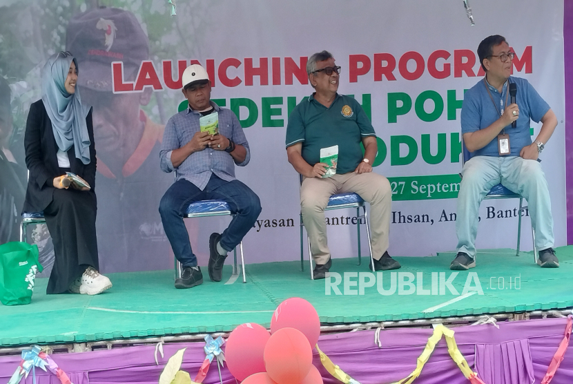 Talkshow Sedekah Pohon Produktif di Pondok Pesantren Al Ihsan, Anyer, Pandeglang, Banten, Sabtu (27/9/2025).