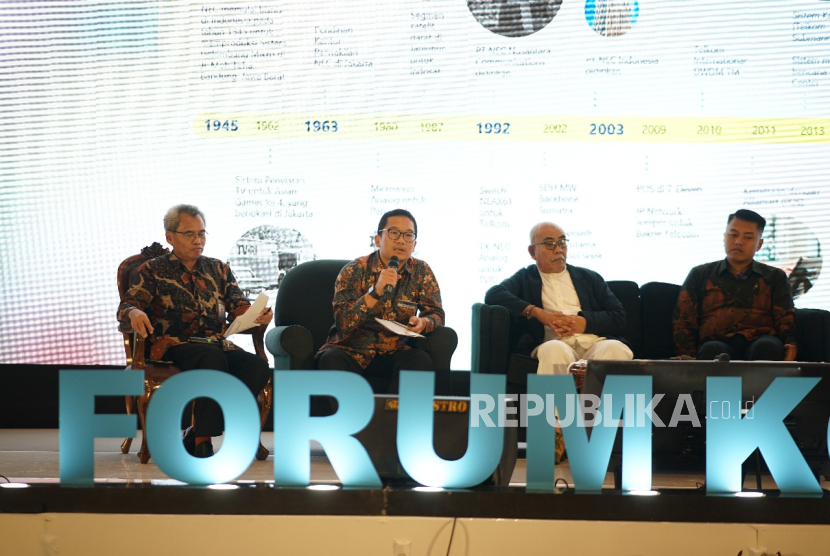 Talkshow tentang smart city.