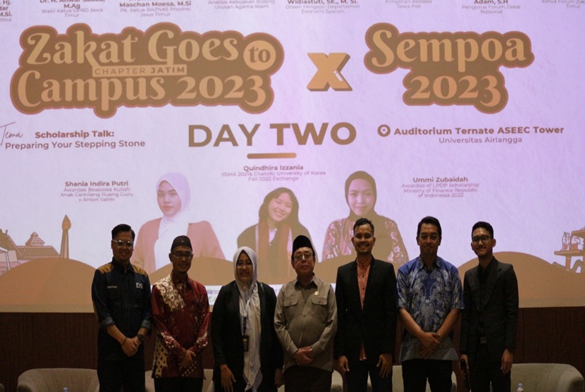 talkshow Zakat goes to Campus chapter Jawa Timur di Universitas Airlangga, Rabu-Kamis (13-14/12/2023). 