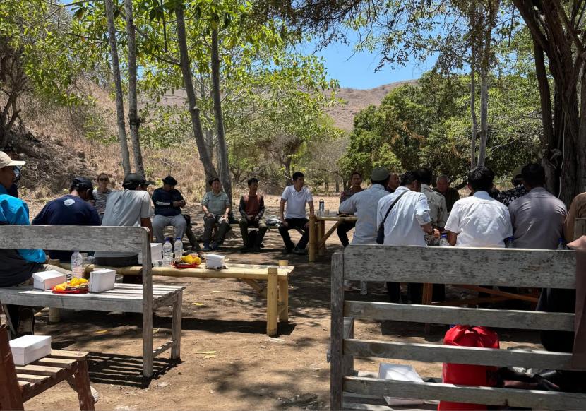 Taman Nasional Komodo (BTNK) dan PT Palma Hijau Cemerlang (PHC) melakukan perjanjian kerja sama untuk penguatan fungsi pengelolaan Taman Nasional (TN) Komodo di Manggarai Barat, Nusa Tenggara Timur (NTT).