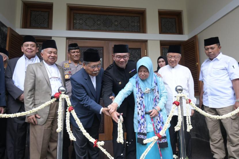 Tampak peresmian gedung MUI yang dilakukan Gubernur Jawa Barat Ridwan Kamil