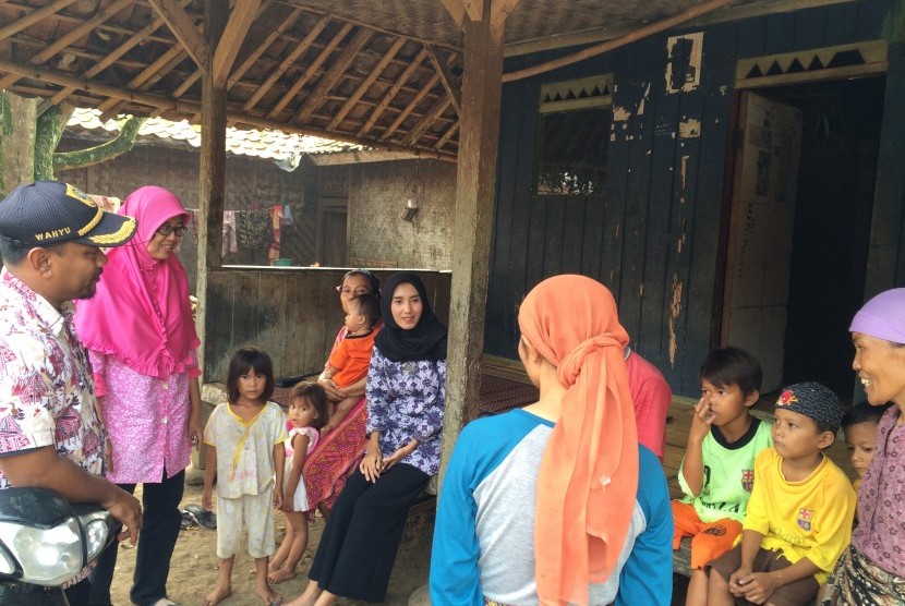 Tampak suasana warga di desa Cipinang, kecamatan Rumpin, kabupaten Bogor, Jawa Barat