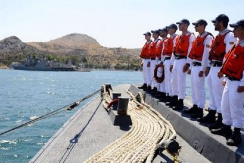 Tampak tentara angkatan laut Israel berlatih di sebuah Pulau di Yunani