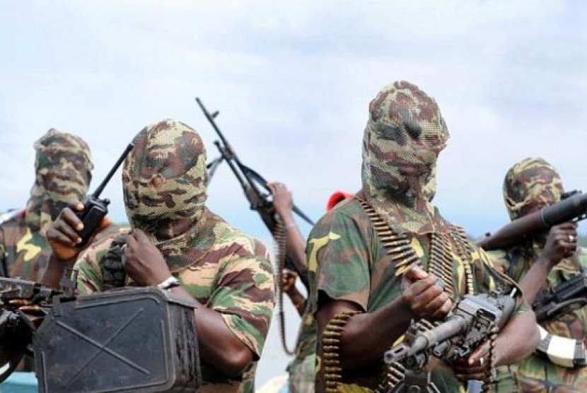 Tampilan milisi Boko Haram. Pemberontak terkonsentrasi di bagian timur laut Nigeria dan menewaskan ribuan orang. Ilustrasi.