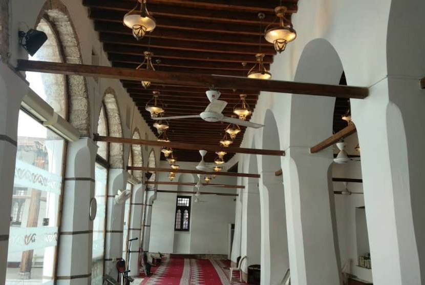 Tampilan luar Masjid Imam Syafi'i di Kota Tua Jeddah, Arab Saudi, Jumat (31/8). Bangunan ini disebut berasal dari abad ke-13 dan berdiri pada lokasi bangunan masjid lain pada masa awal Islam.