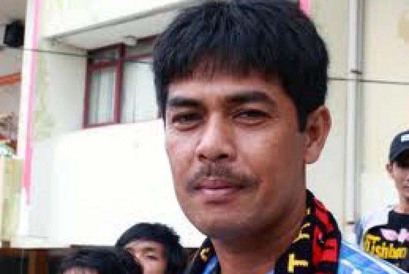 Tangani Timnas. Pelatih Semen Padang, Nil Maizar ditunjuk sebagai pelatih timnas senior.