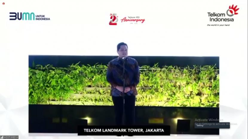 Tangkapan layar Menteri BUMN Erick Thohir saat menghadiri ulang tahun IPO ke-25 Telkom di Jakarta, Kamis (19/11).