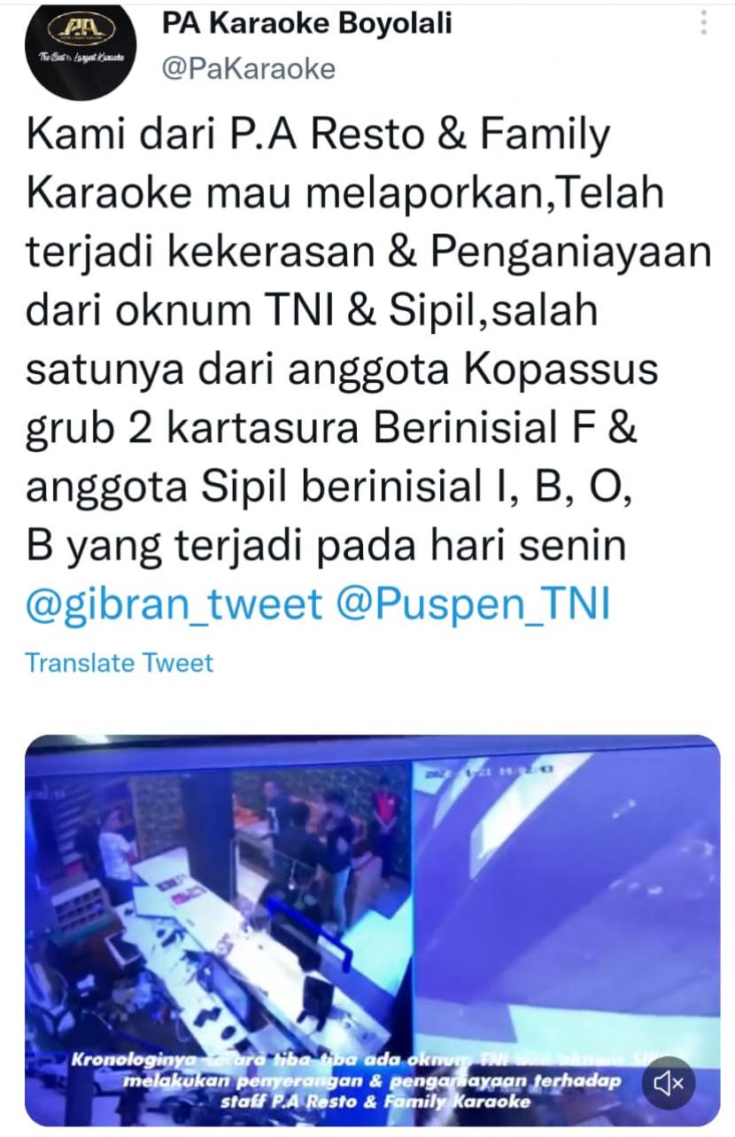 Tangkapan layar video penganiayaan pegawai PA Resto & Family Karaoke di Kabupaten Boyolali, Jawa Tengah..