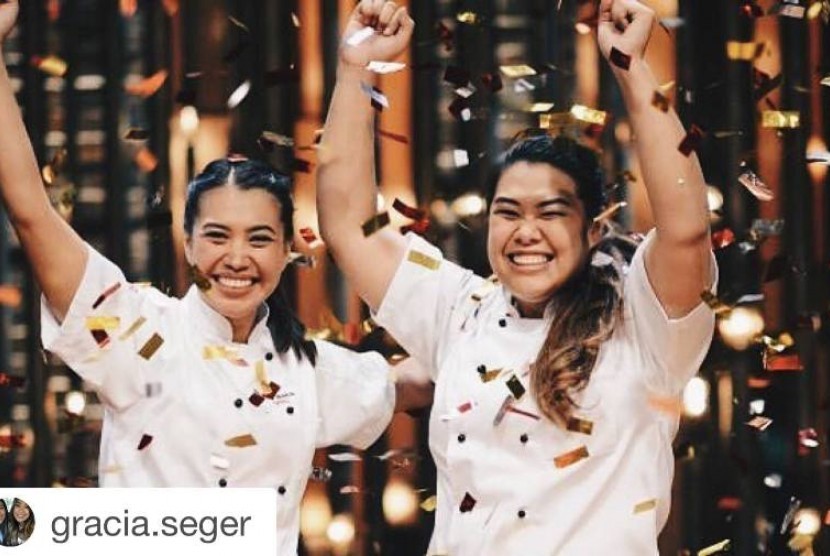 Tasia dan Gracia merayakan kemenangan di MKR 2016 