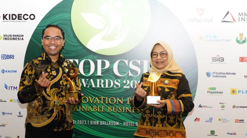 TASPEN berhasil meraih 2 (dua) penghargaan pada ajang TOP CSR Awards 2023 yang diselenggarakan Majalah Top Business yang diserahkan oleh di Hotel Raffles, Jakarta.