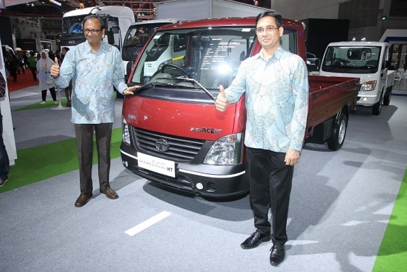 Tata Super Ace HT.