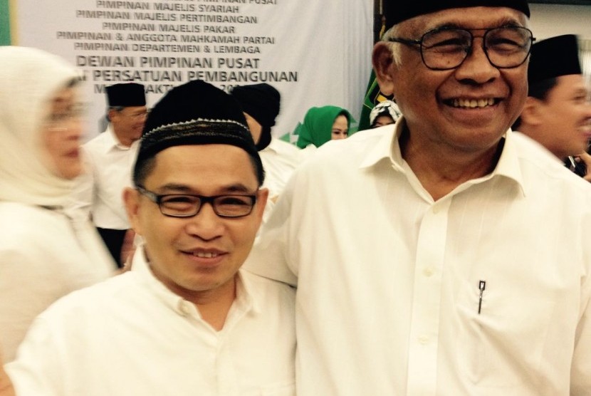 Taufiqurrahman Ruki dan Akhmad Kusaeni.