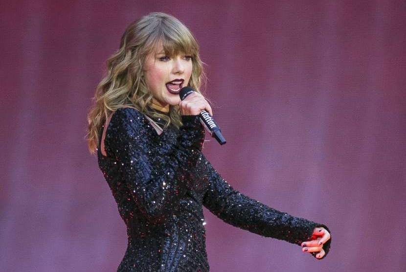 Taylor Swift mengaku ingin menjadi sutradara film dan menunggu proyek yang tepat.