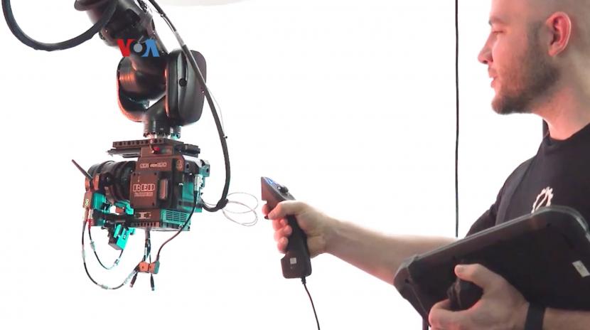 Teknologi lengan robot dalam pembuatan film